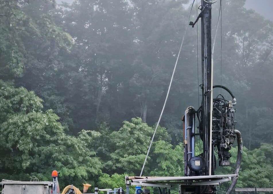 Odwierty pod gruntowe pompy ciepła Lublin – wiertnica w akcji