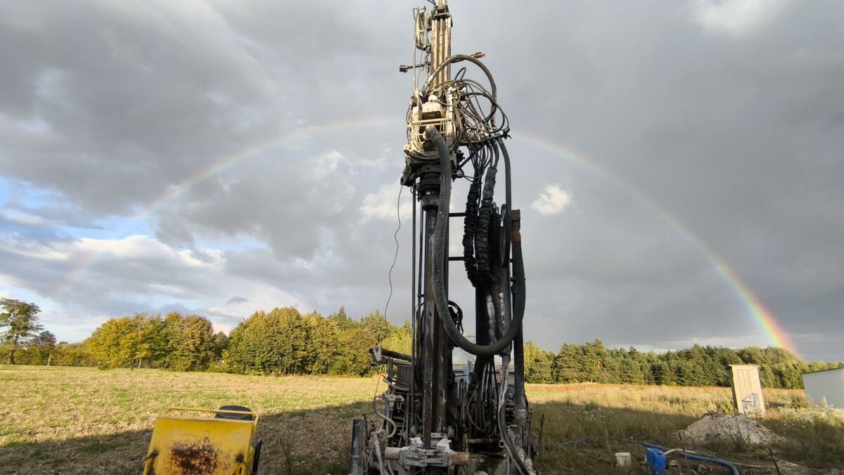 Profesjonalna ekipa wykonująca odwierty pod gruntowe pompy ciepła w Lublinie.